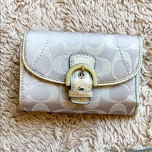 Coach Crossbody Purse & Wallet Set - Picture 2 of 11